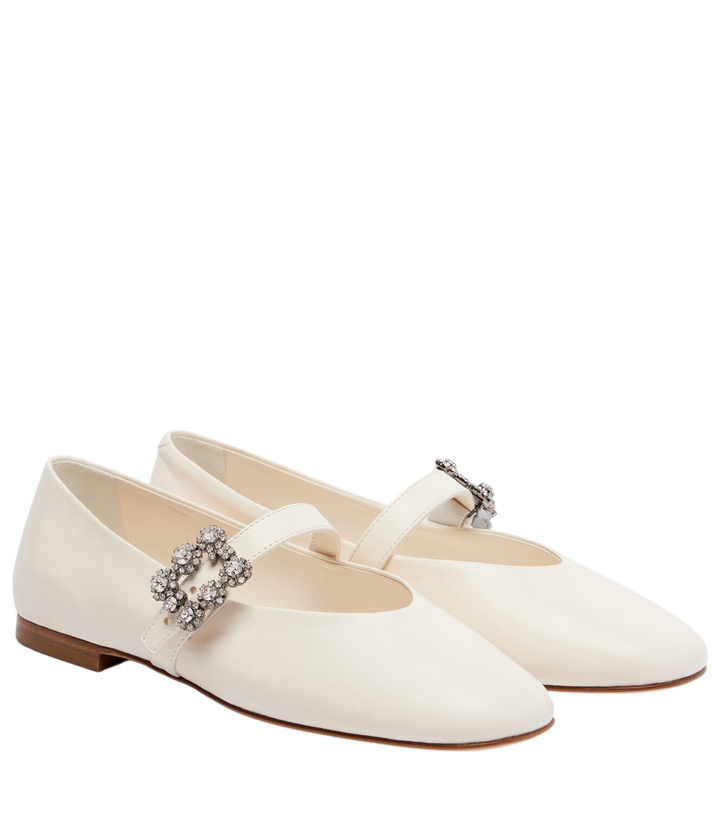 Photo: Roger Vivier Roundytoe leather ballet flats