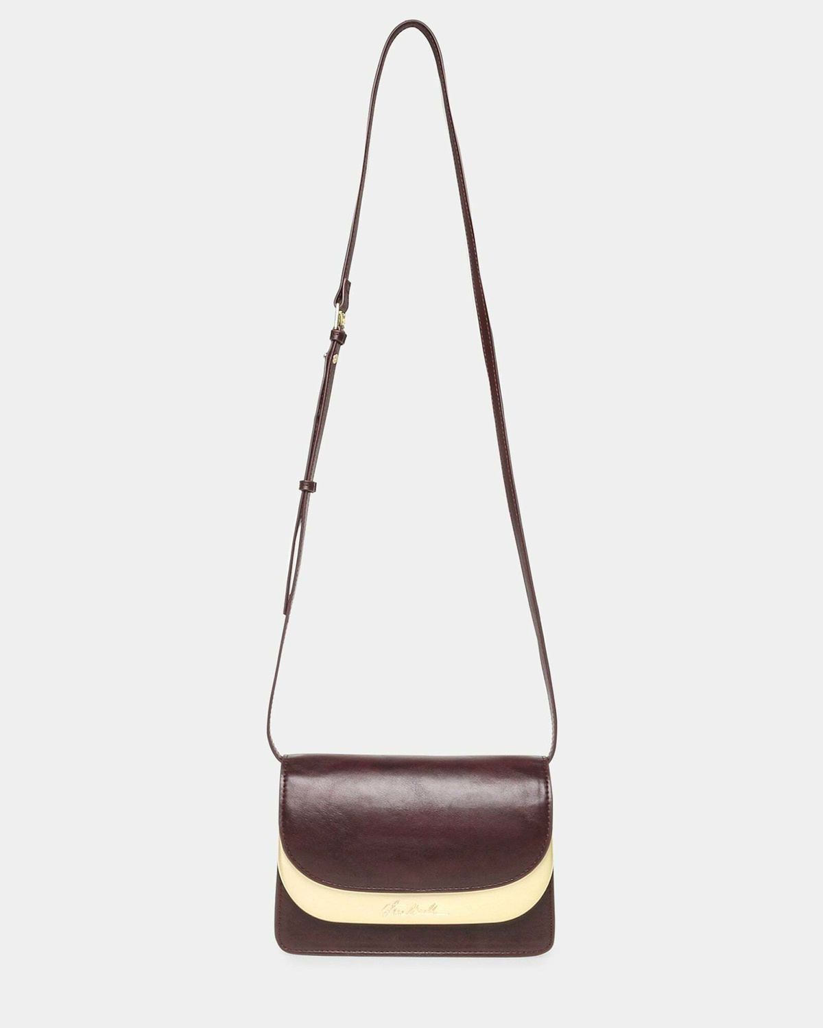 Steve Madden Ballie Bag in Wine
