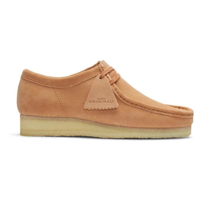 Coral store suede wallabee