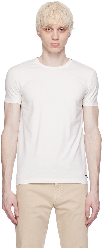 Photo: ZEGNA Off-White Round Neck T-Shirt
