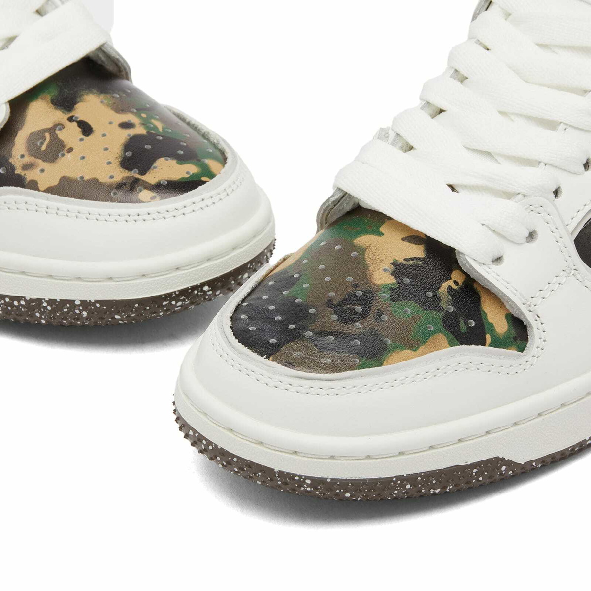 A Bathing Ape Women's Bape Sk8 Sta #2 in White