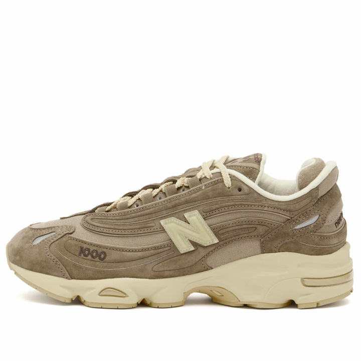 Photo: New Balance M1000LAB Sneaker in Mushroom