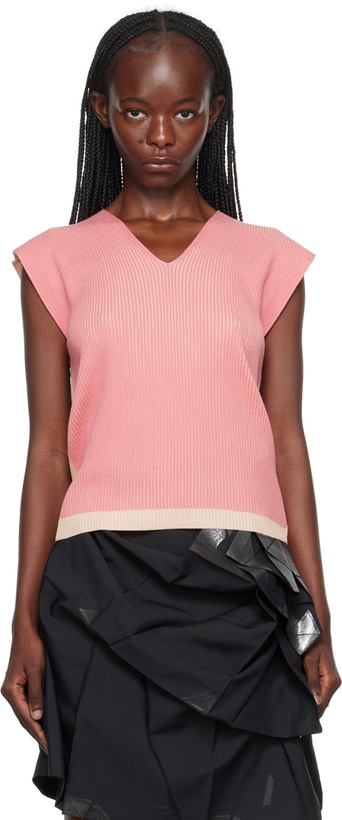 Photo: 132 5. ISSEY MIYAKE Pink & Beige Flat Rib Vest