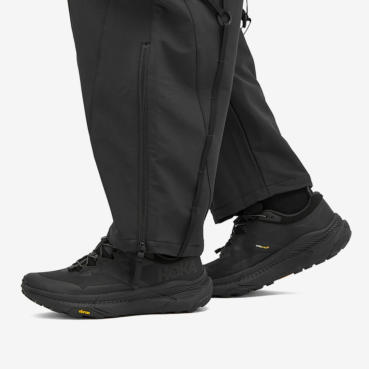 tam(超美品)HOKA W TRANSPORT GTX ブラック Hoka Men's Transport GTX - FREE Shipping & FREE Returns