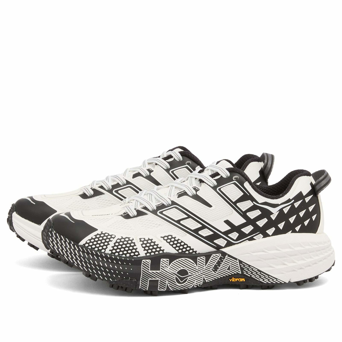 HOKA ONE ONE U Speedgoat 2 Sneaker in Black/Frost