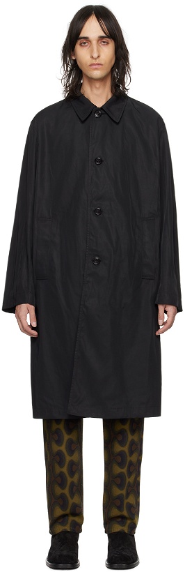 Photo: Dries Van Noten Black Single-Breasted Coat