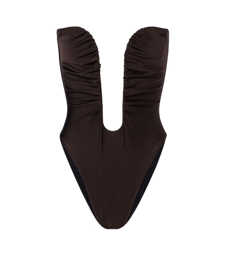 Photo: Adriana Degreas Strapless swimsuit