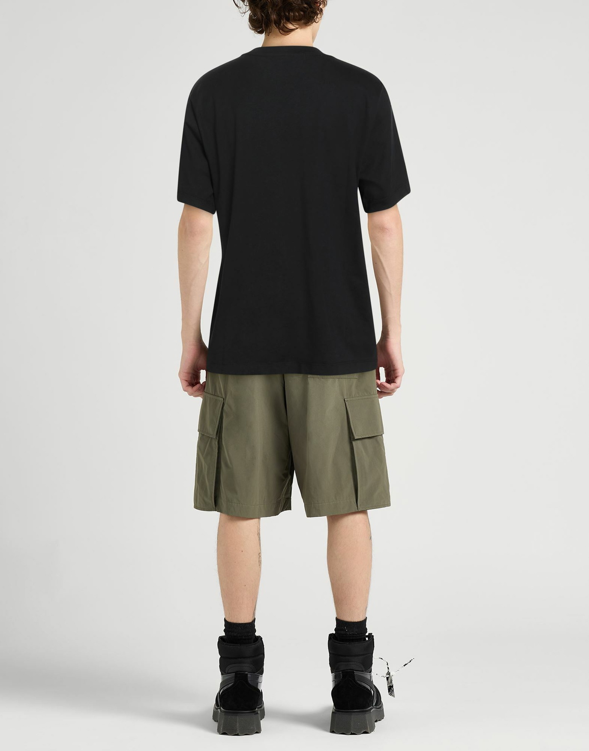 Amiri Mens T-shirt in Black