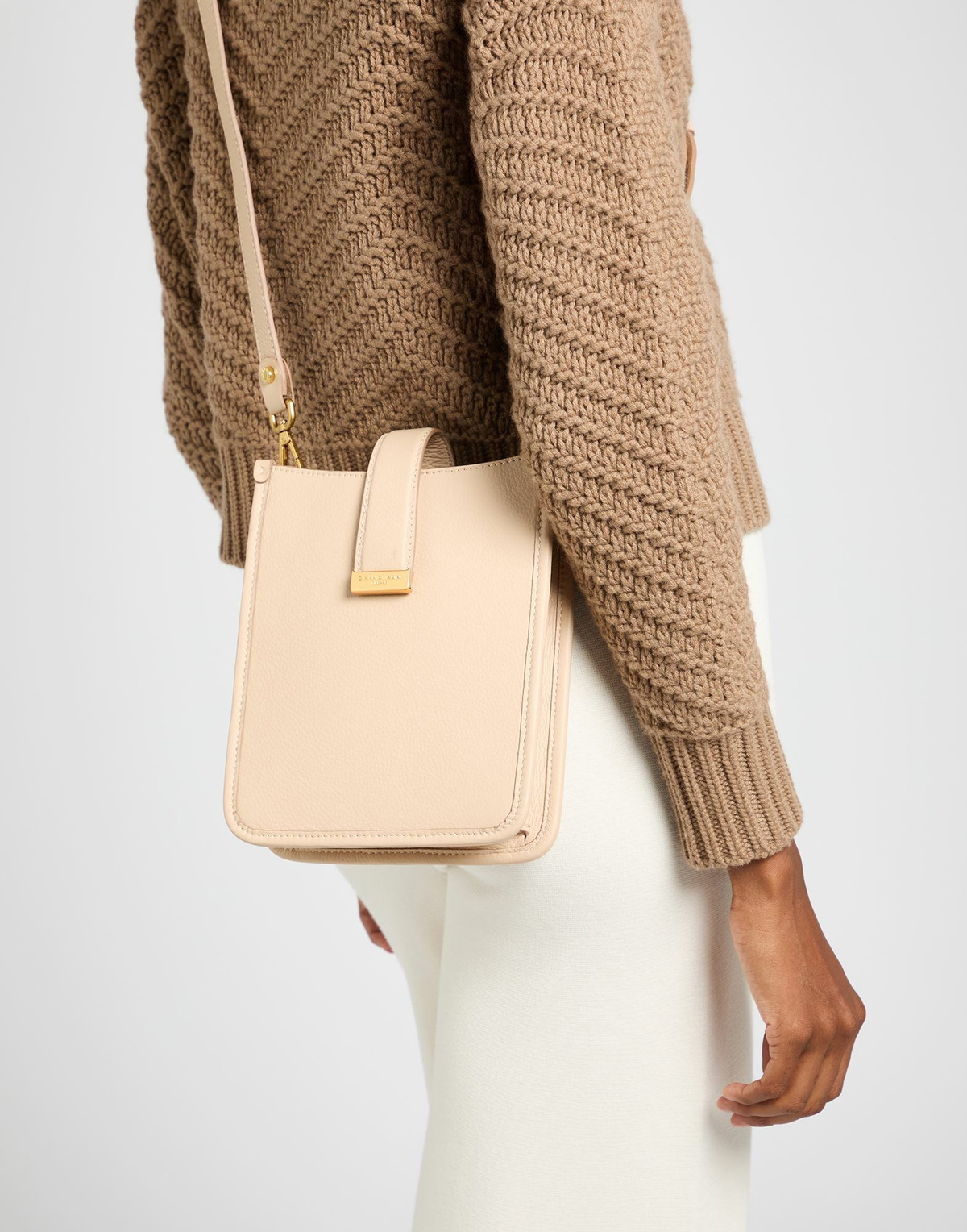 Gianni Chiarini Womens Cross-body bag Blush