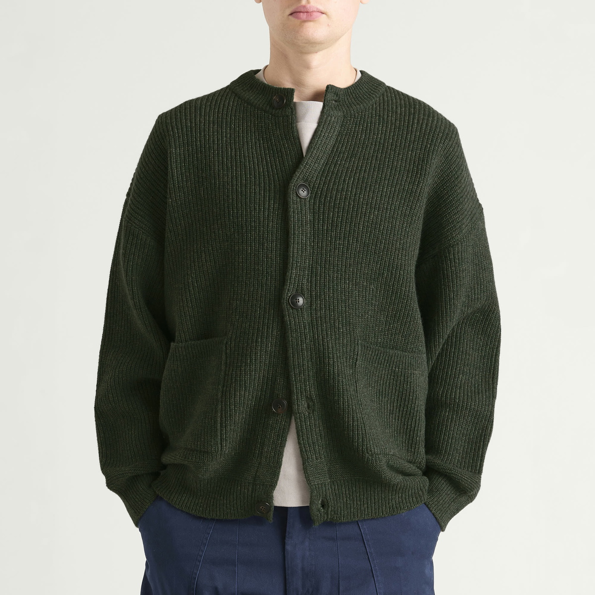 FrizmWORKS Men's Heavy Wool Round Cardigan in Forest Green