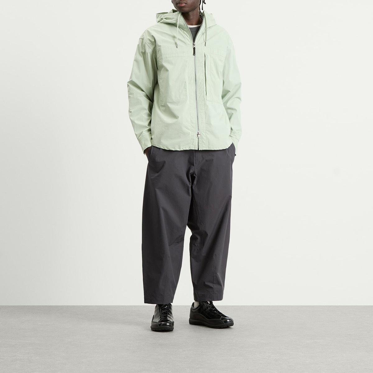 Oakley Men's Reserve Momento Hooded Jacket in Faded Green