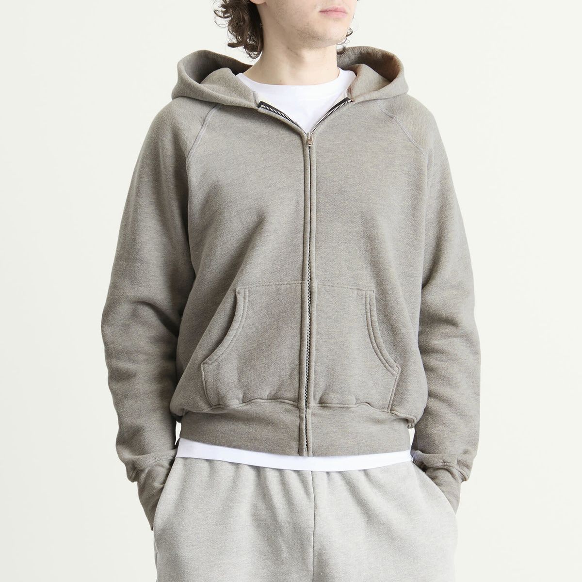 Les Tien Men's Heavyweight Raglan Zip Hoodie in Heather Grey