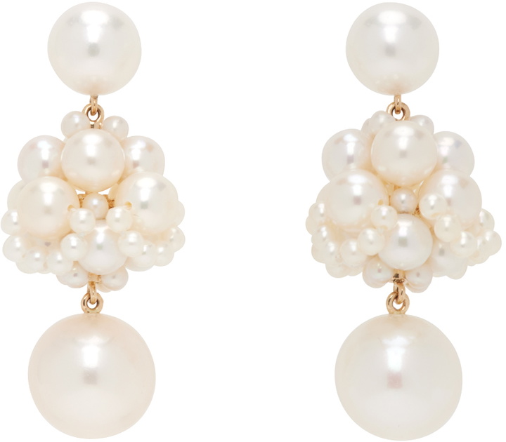 Photo: Sophie Bille Brahe White Dora Perle Earrings