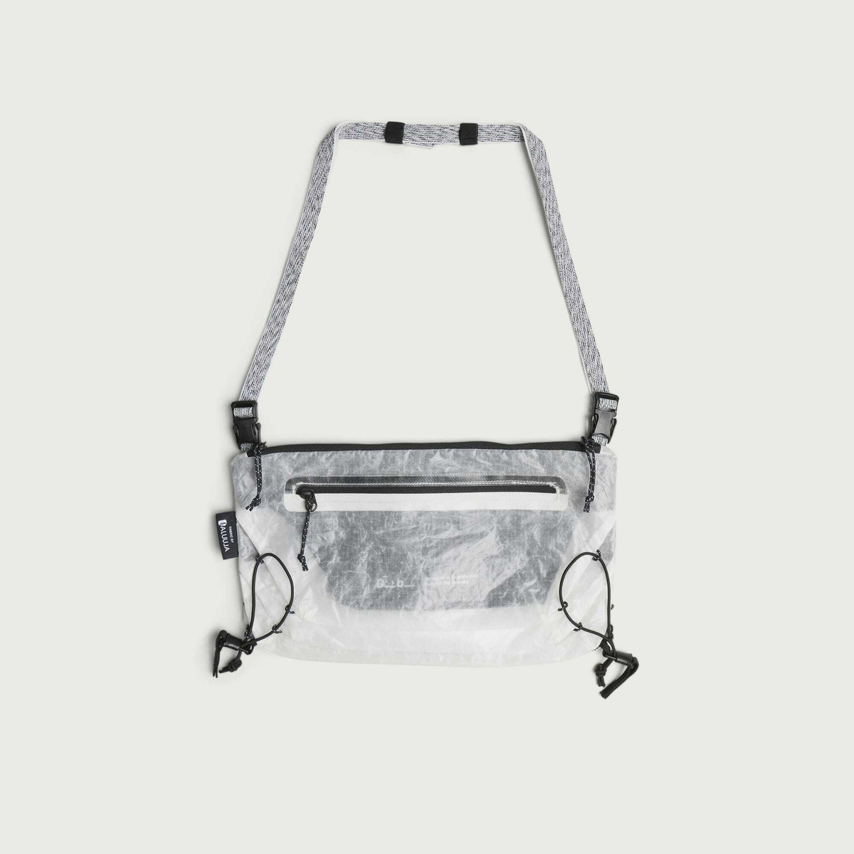 Db Journey Weigh Lighter Sling 10L in Monochrome