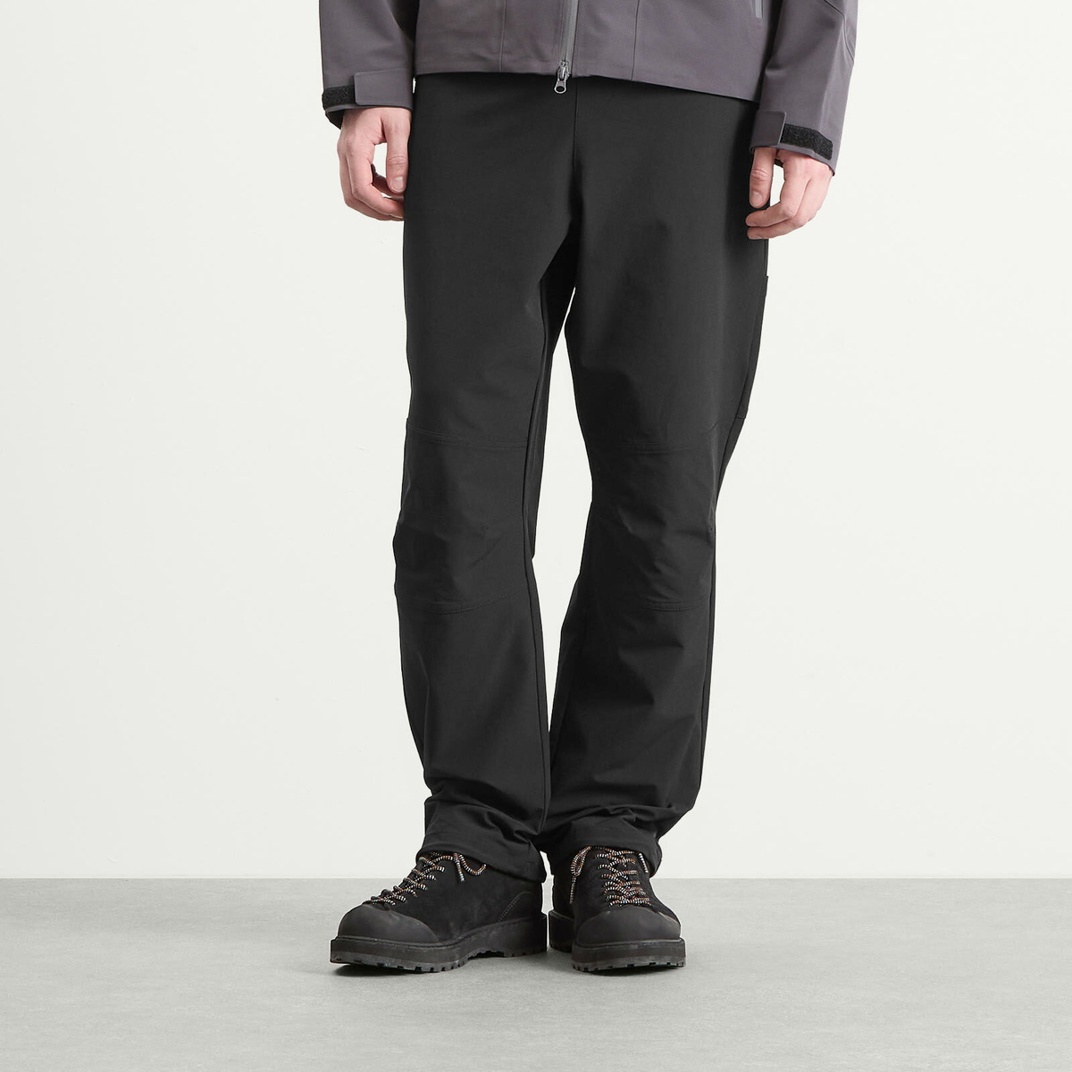 Mellow Clo Men's Boulder Trousers in Black