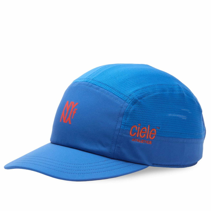 Photo: Ciele Athletics Go Cap SC Comp New York Cap in Black