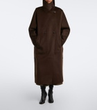 Lisa Yang Double-breasted wool and cashmere coat
