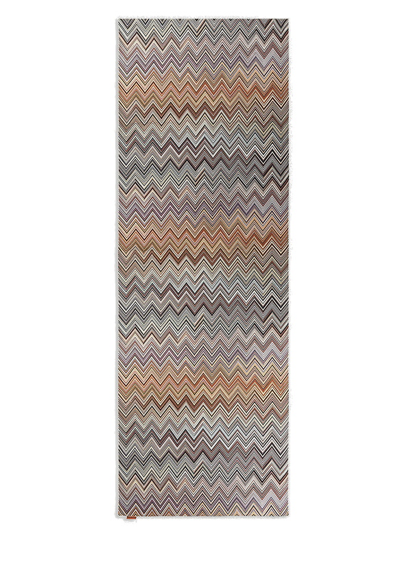 Photo: Andorra Table Runner in Brown