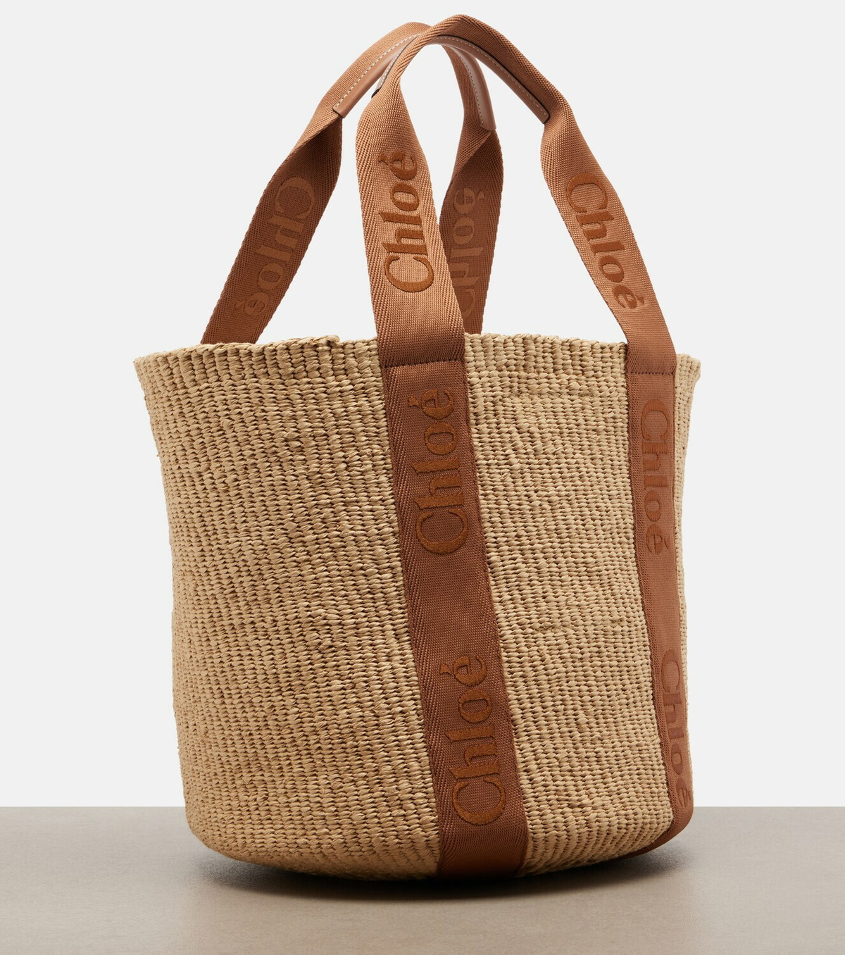 Chloé Woody Large raffia shoulder bag