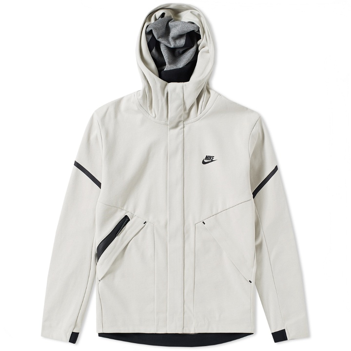 Photo: Nike Tech Fleece Windrunner Jacket