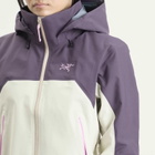 Arc'teryx Women's Beta AR Jacket W in Cosmic Bloom