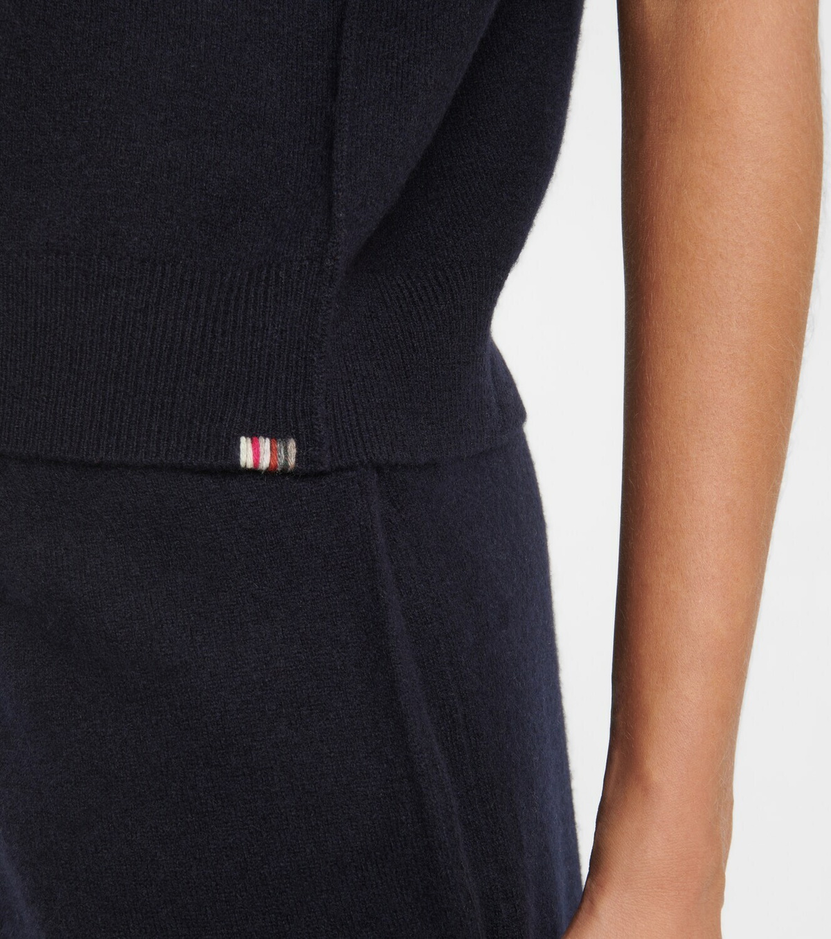 Extreme Cashmere N°156 Be Now cashmere-blend sweater vest