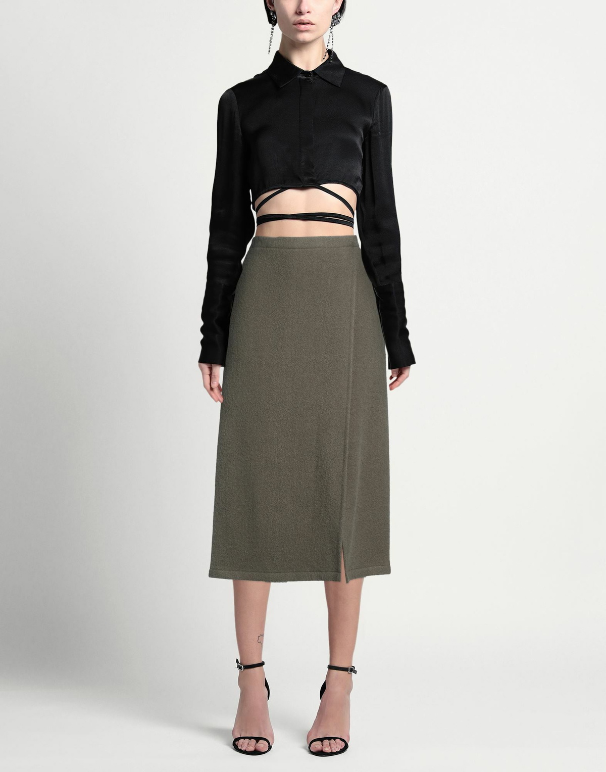 Rier Womens Midi skirt in Sage green