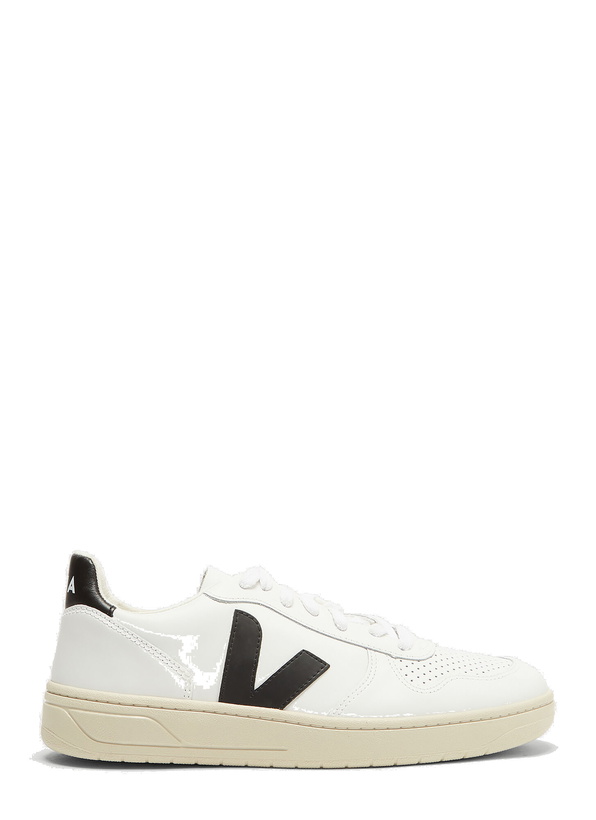 Photo: V10 Leather Sneakers in White