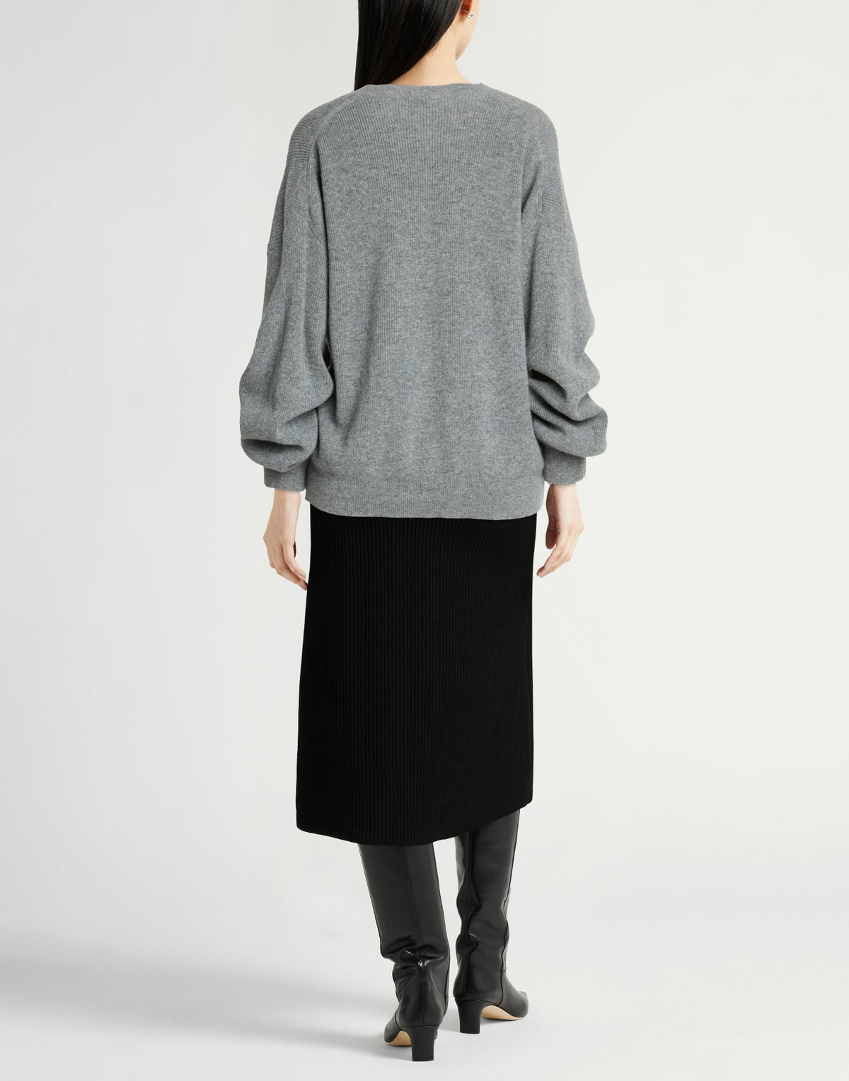 Annagreta Womens Sweater in Grey
