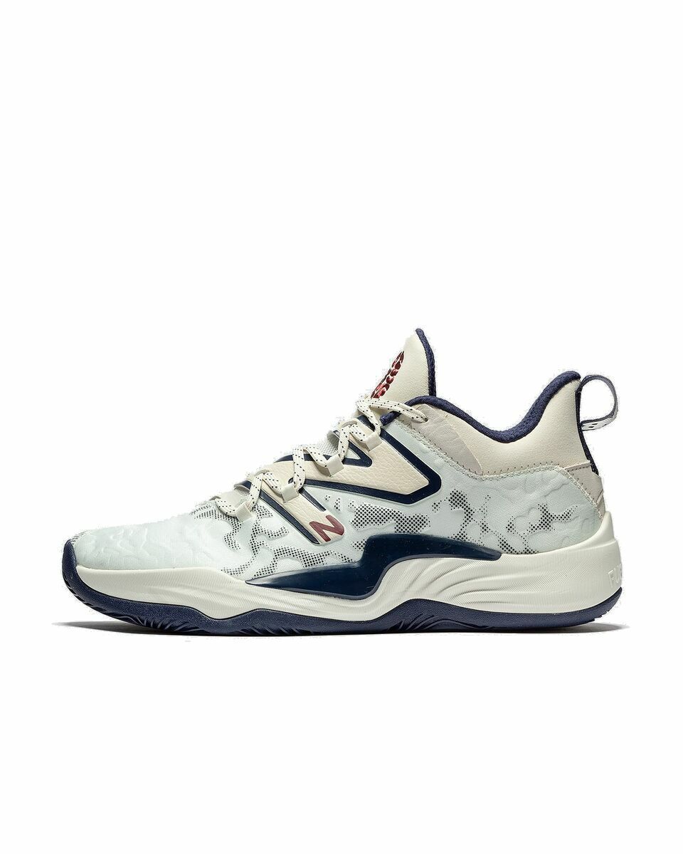 Photo: New Balance Two Wxy V3 White - Mens - Basketball|High & Midtop