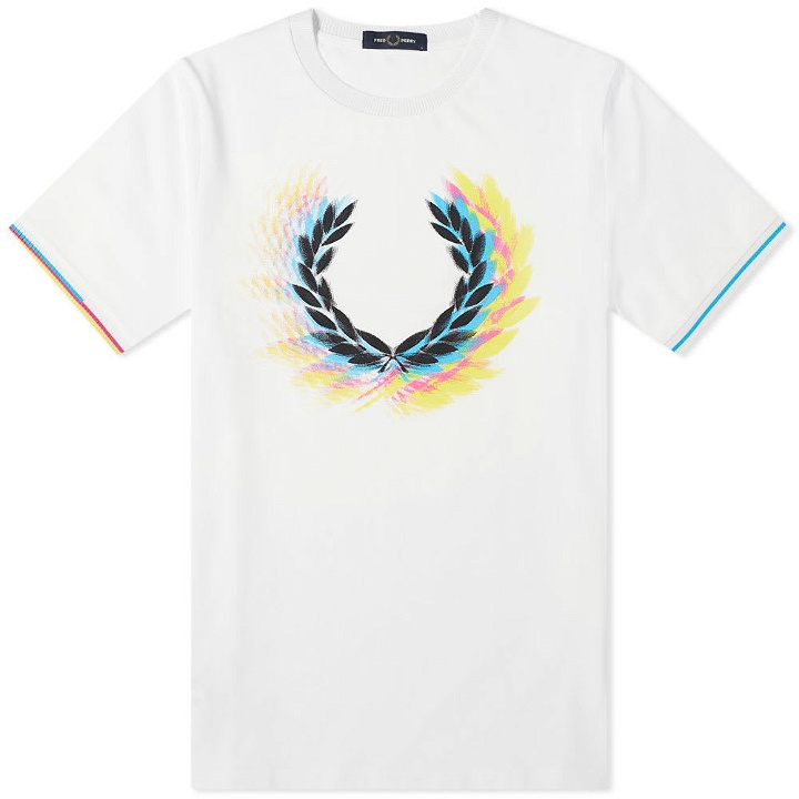 Photo: Fred Perry Authentic Process Colour Laurel Tee