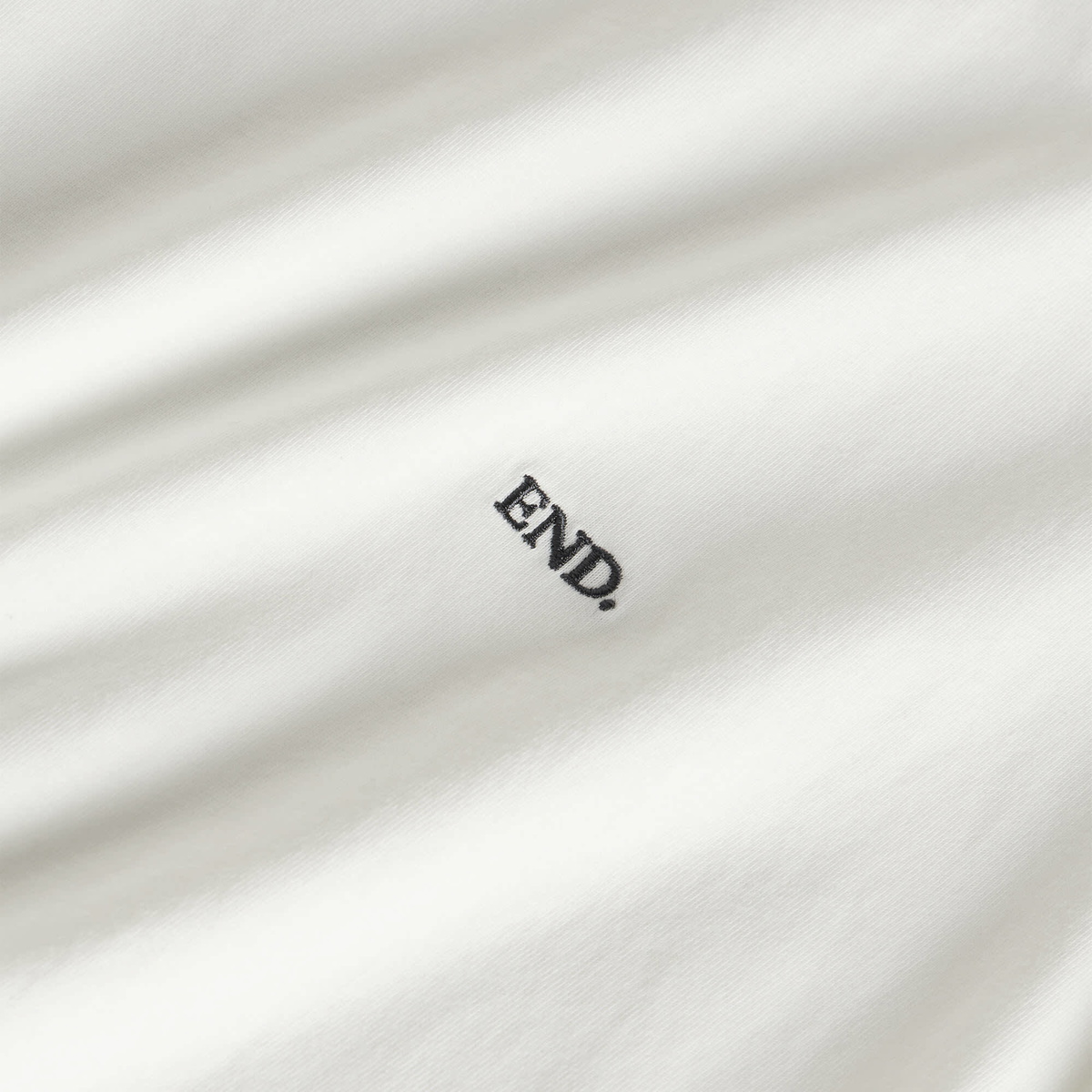 END. Signature T-shirt in Off White