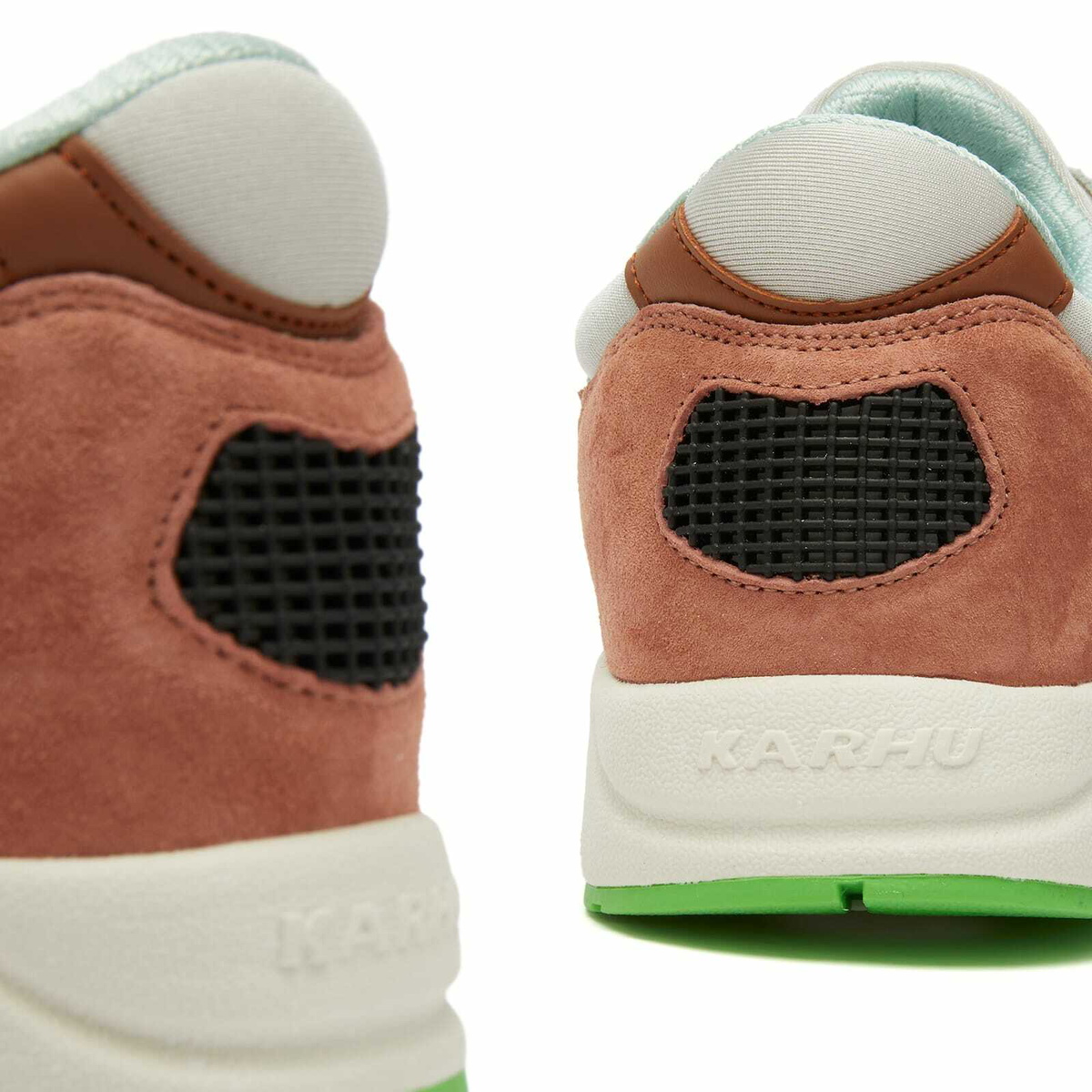 karhu aria 95 oil blue misty rose