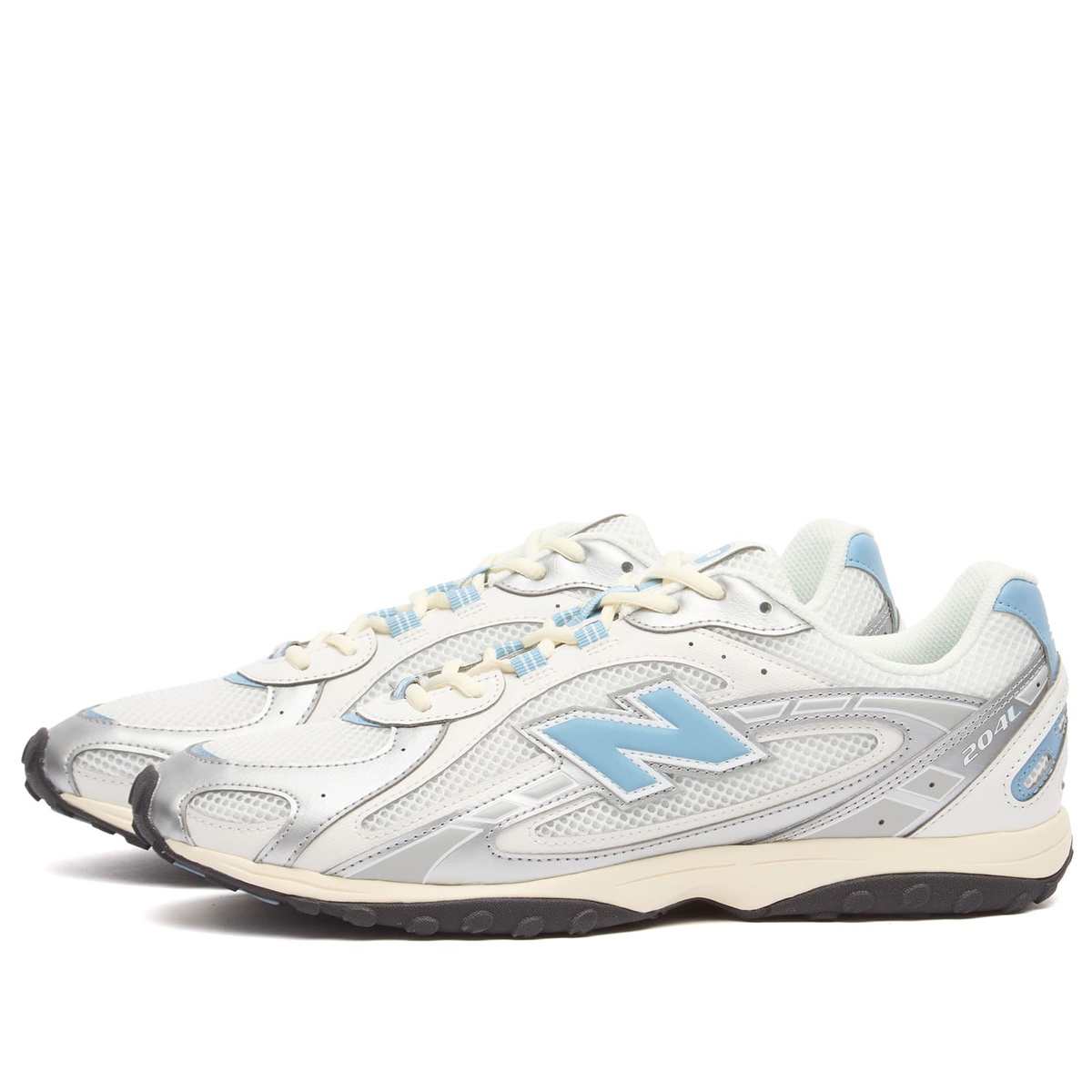 New Balance 204l Mesh Sneaker in Silver Metallic