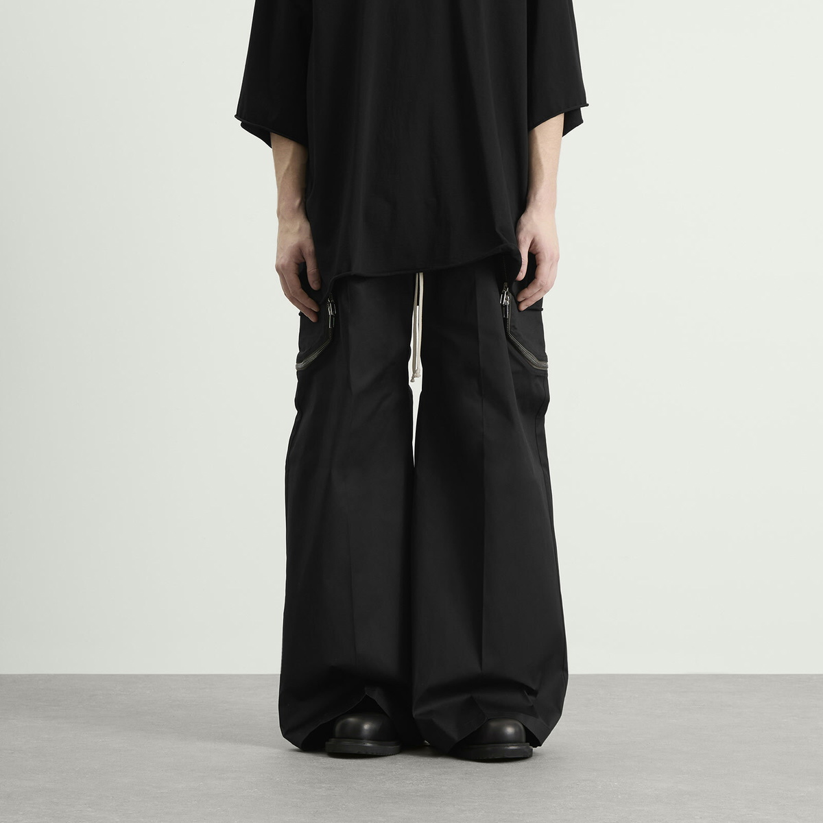 Rick Owens Men's Heizer Belas Trousers in Black Rick Owens