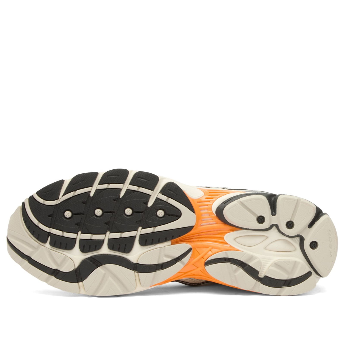 Saucony Progrid Omni 9 Sneaker in White/Turmeric