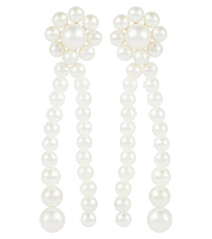 Photo: Sophie Bille Brahe - Promenade de Fleur 14kt gold earrings with freshwater pearls