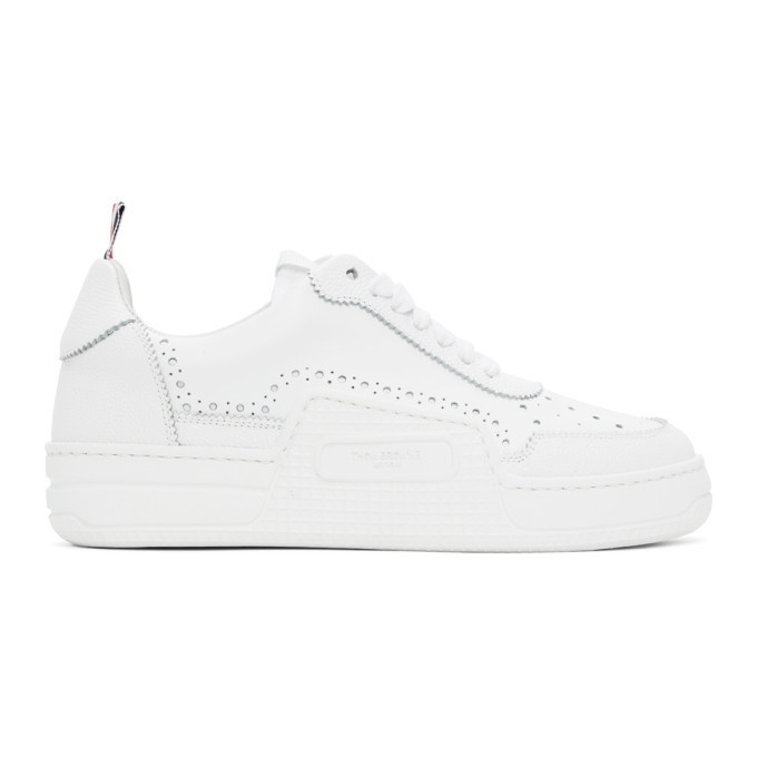 Photo: Thom Browne White Low-Top Basketball Sneakers