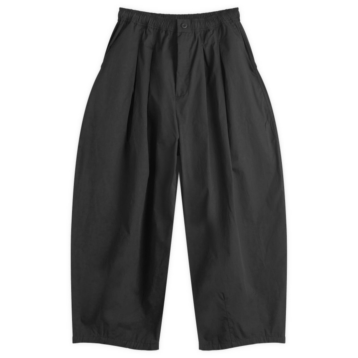 Photo: Anglan Men's Essential Easy Balloon Trousers in Black 