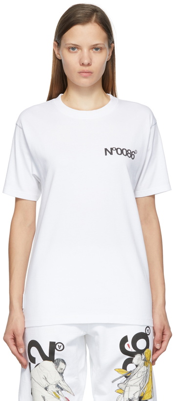 Photo: Aitor Throup’s TheDSA White N.0086 T-Shirt