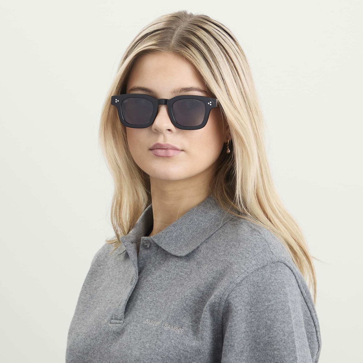 AKILA Ascent Sunglasses in Black 