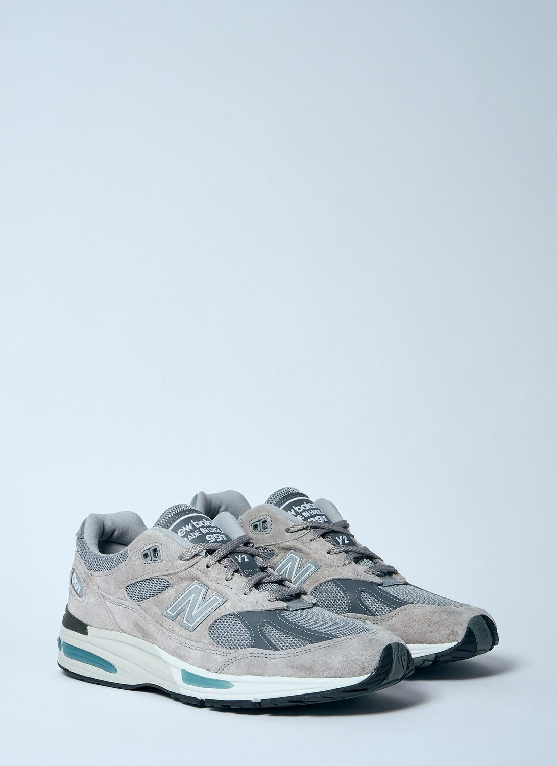 New Balance 991v2 Sneakers