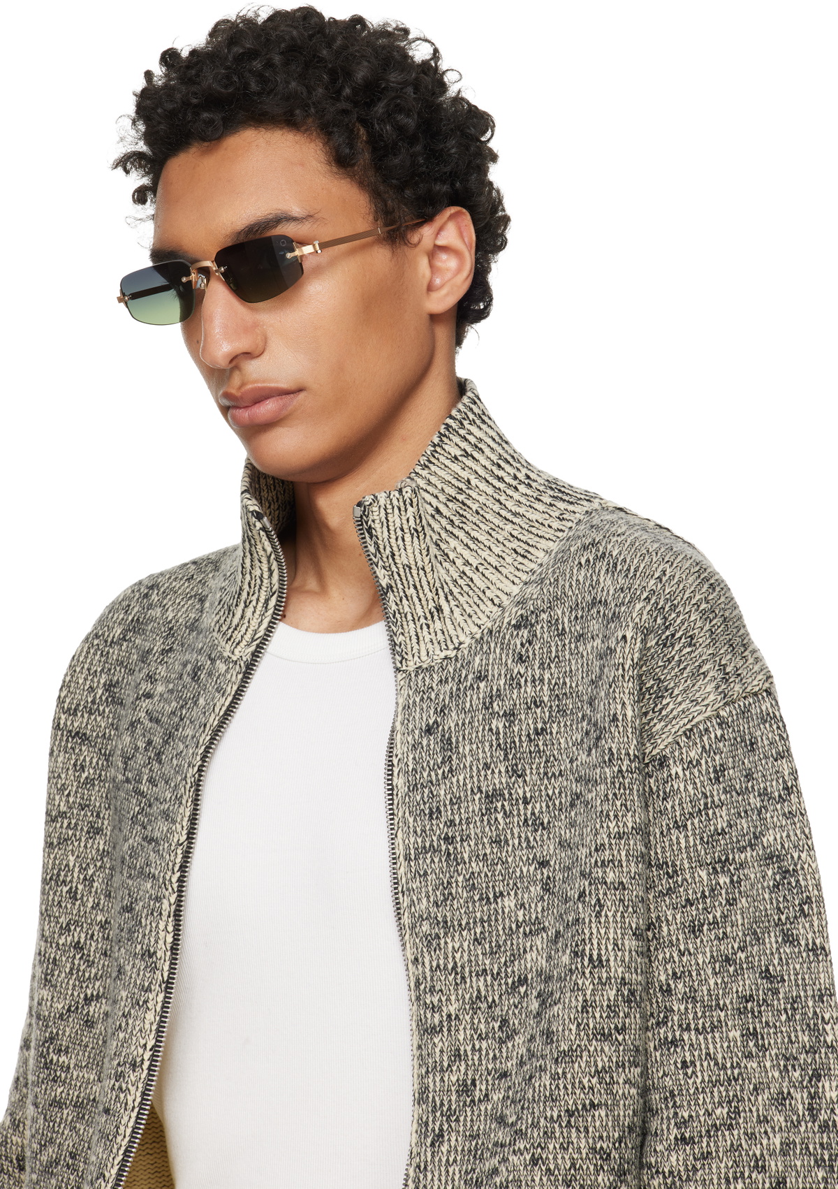Akoni Gold Juno-Three Sunglasses display picture 3