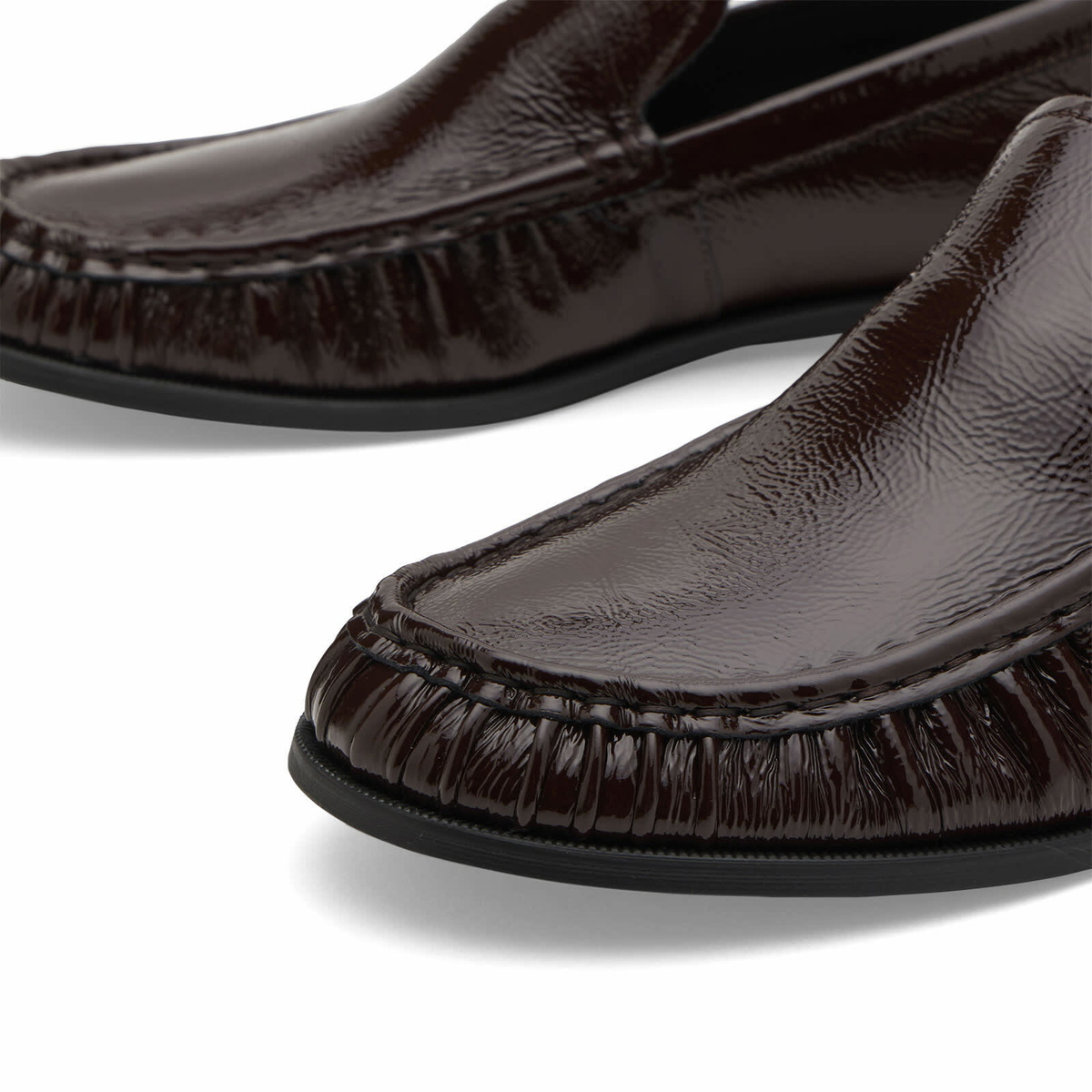 Vagabond Shoemakers Women's Vagabond Brandi Patent Leather Loafer in Chocolate