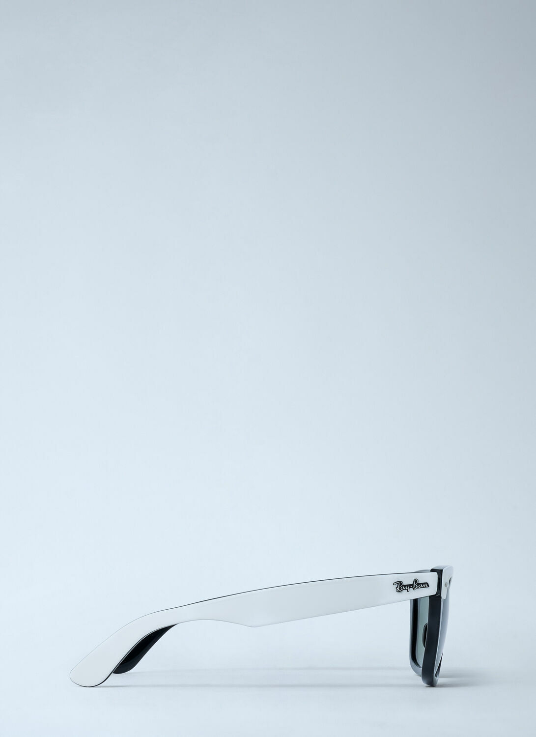 Ray-Ban Wayfarer Sunglasses