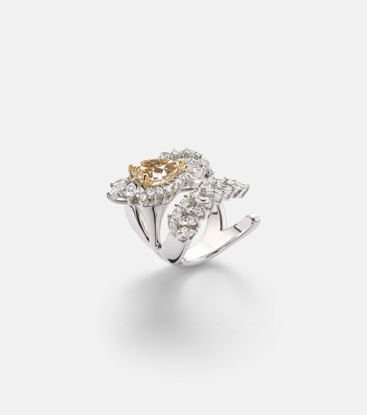 Yeprem Reign Supreme 18kt white gold ring with diamonds