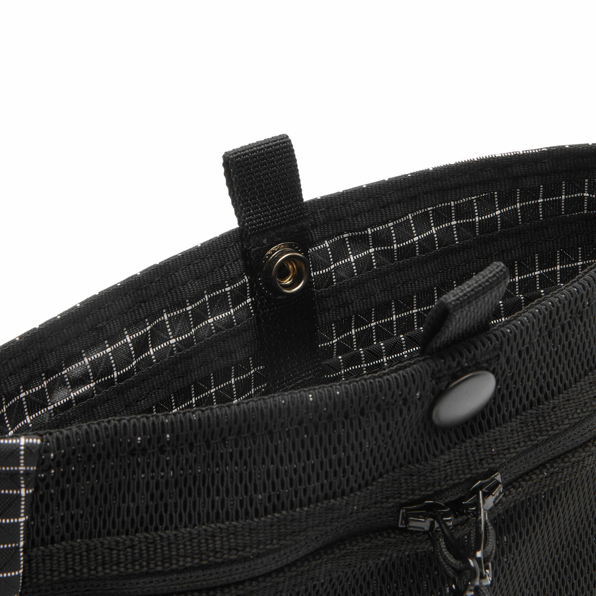 CAYL Men's Seorak 2 Bag in Grid Black 