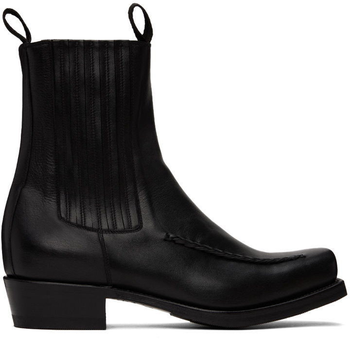 Photo: HEREU Black Agulla Chelsea Boots