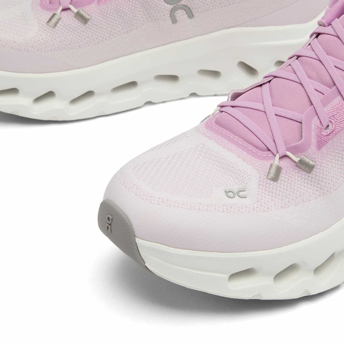 ON Women's Cloudtilt Sneaker in Bloom/Sakura