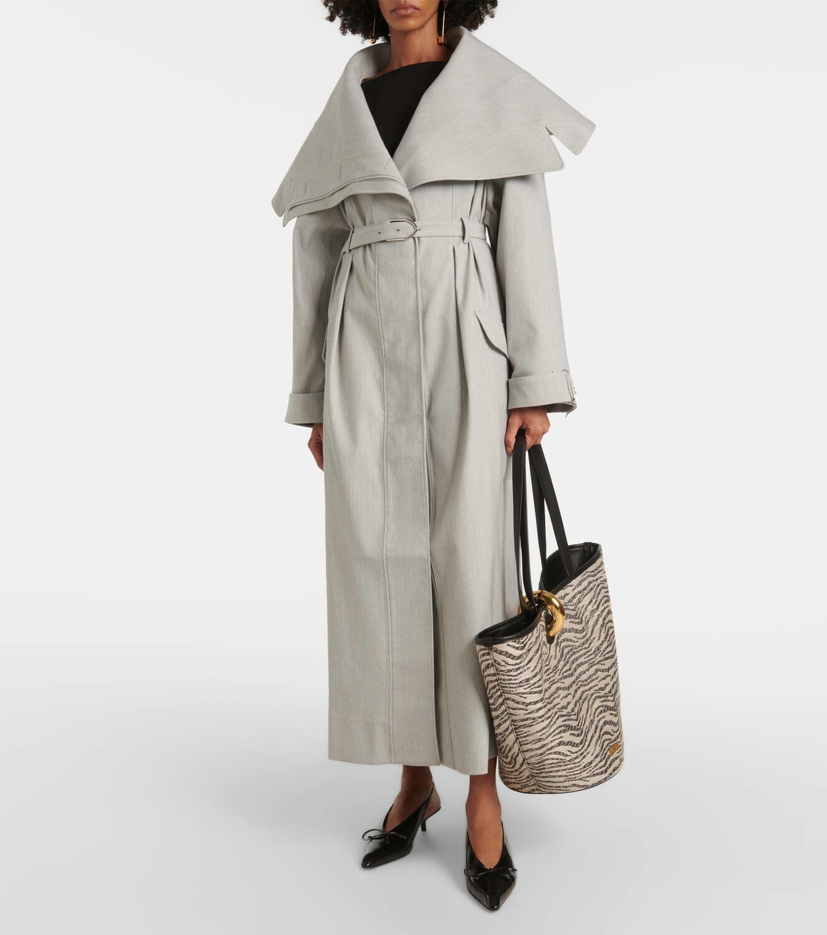Jacquemus Le Trench Caruso oversized trench coat